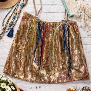 QUEEN OF SPARKLES Multicolor Sequin Camisole